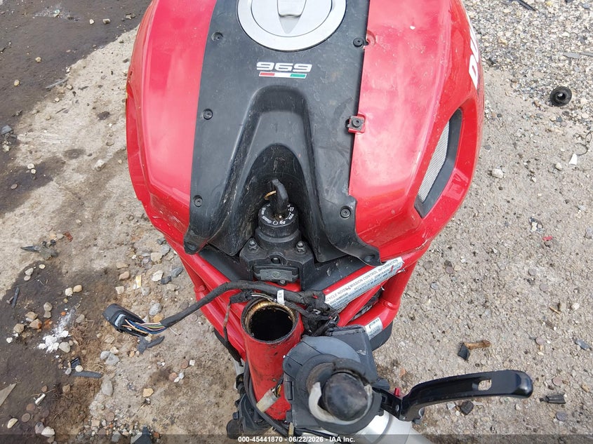 2009 Ducati Monster 696 VIN: ZDM1RADN79B022721 Lot: 45441870