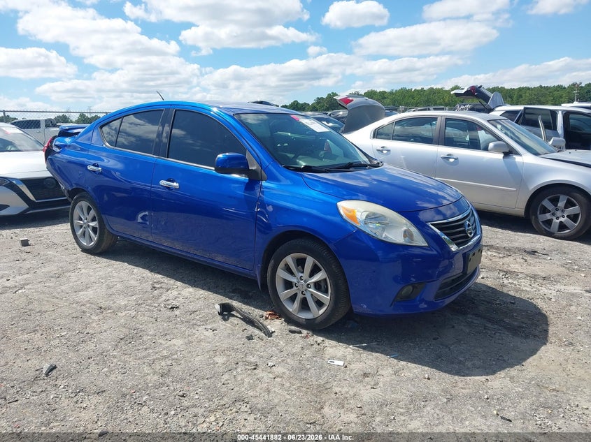 2014 NISSAN VERSA 1.6 SL