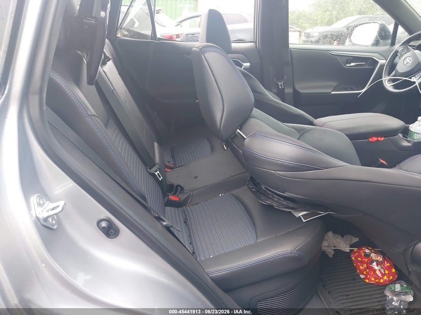 2021 TOYOTA RAV4 HYBRID auction photo 8