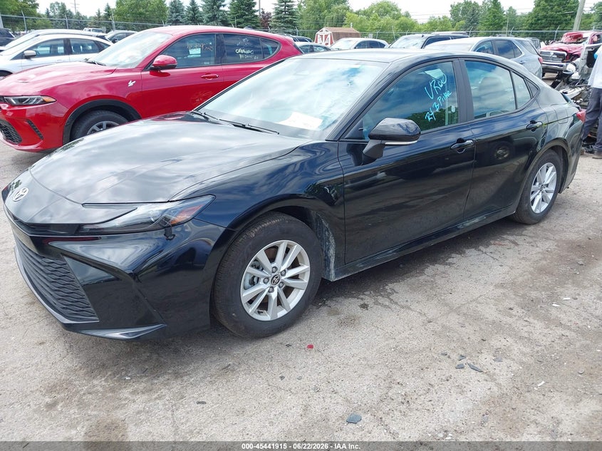 2026 Toyota Camry Le 4T1DAACK8TU260365 photo 1