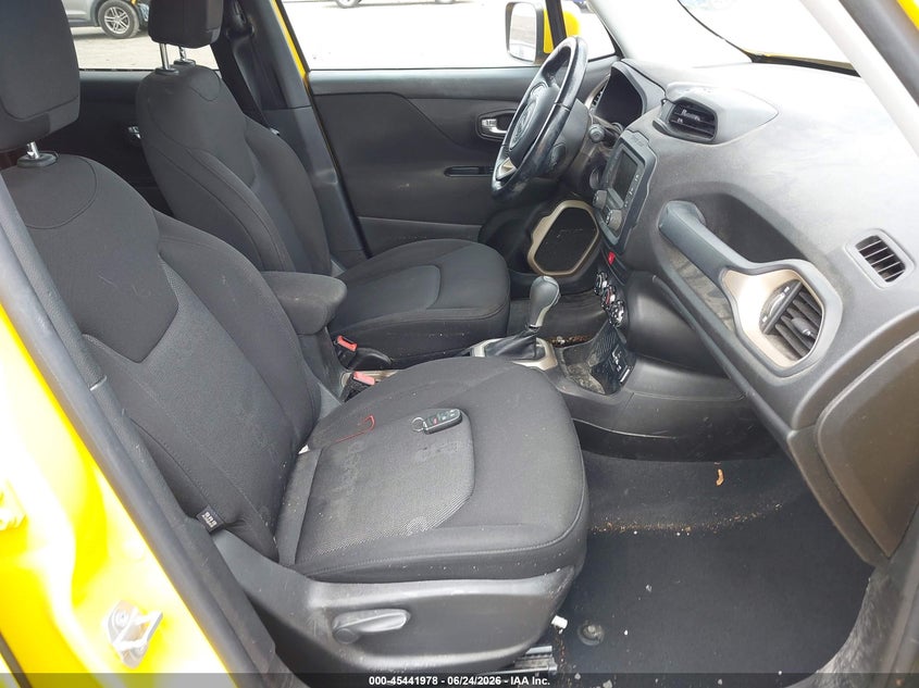 2017 JEEP RENEGADE auction photo 5