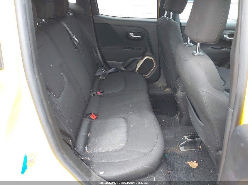 2017 JEEP RENEGADE auction photo 8
