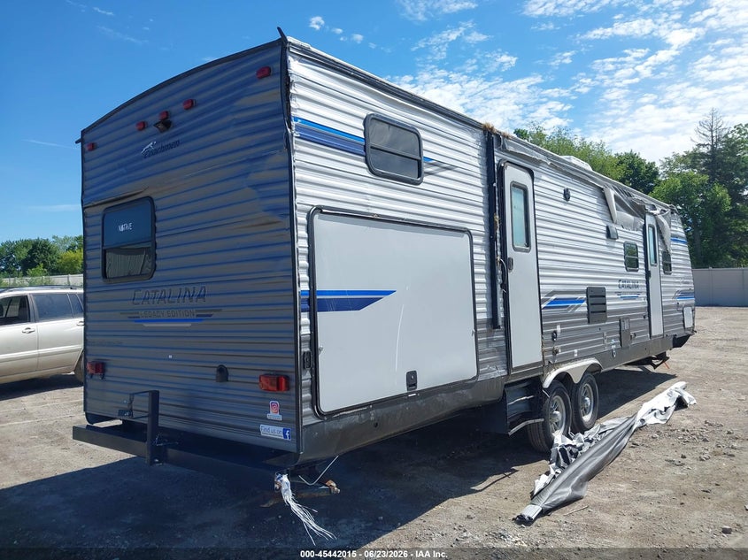 Vin: 5zt2caxb5lx018887, lot: 45940124, coach catali 20204