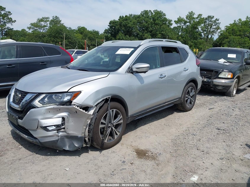2018 NISSAN ROGUE auction photo 2