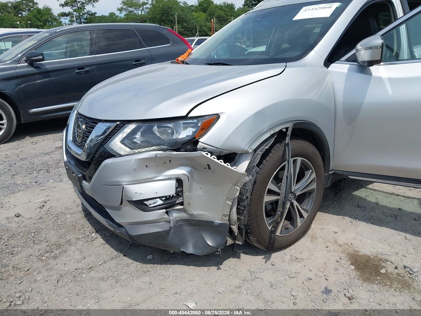 2018 NISSAN ROGUE auction photo 6