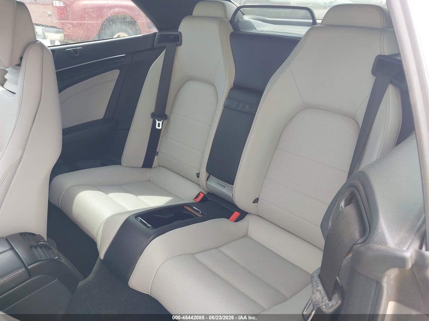 2014 Mercedes-Benz E 350 VIN: WDDKK5KF3EF261926 Lot: 45442085