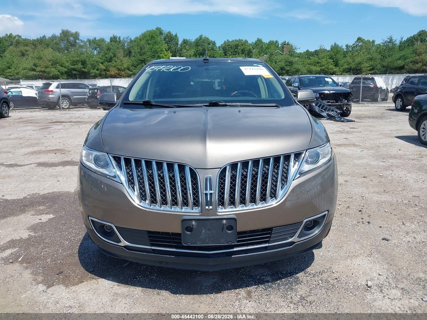 2012 Lincoln Mkx VIN: 2LMDJ8JKXCBL09121 Lot: 45442100