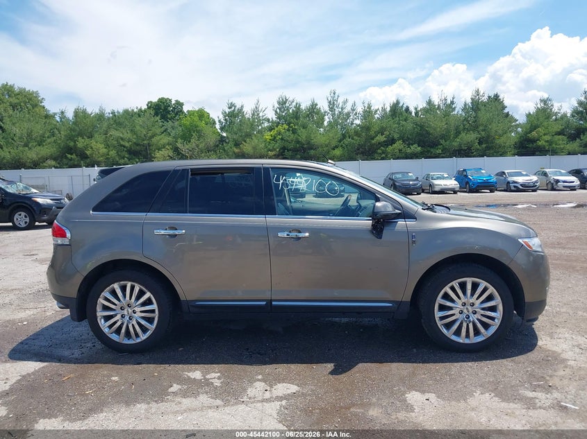 2012 Lincoln Mkx VIN: 2LMDJ8JKXCBL09121 Lot: 45442100