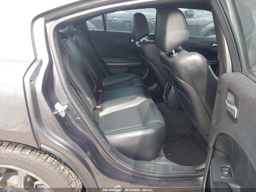 2015 DODGE CHARGER auction photo 8