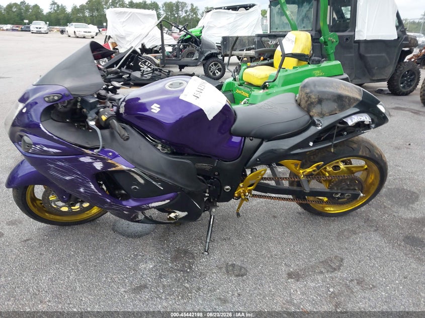 2008 Suzuki Gsx1300 R VIN: JS1GX72A582108956 Lot: 45442198