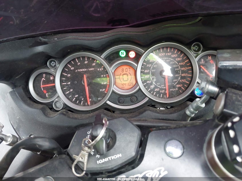 2008 Suzuki Gsx1300 R VIN: JS1GX72A582108956 Lot: 45442198