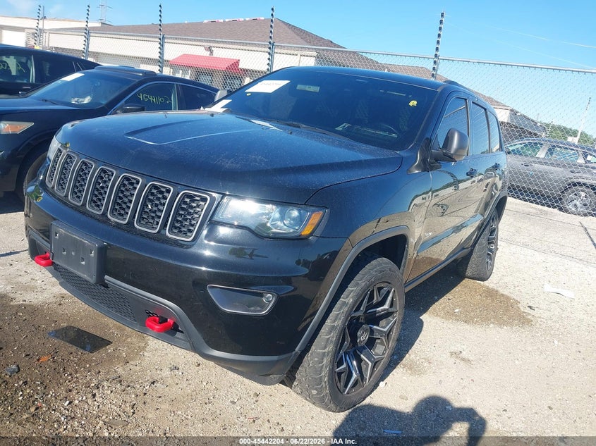 2017 JEEP GRAND CHEROKEE auction photo 2