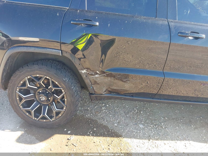 2017 JEEP GRAND CHEROKEE auction photo 6