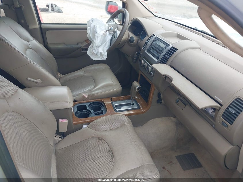 2005 NISSAN PATHFINDER auction photo 5
