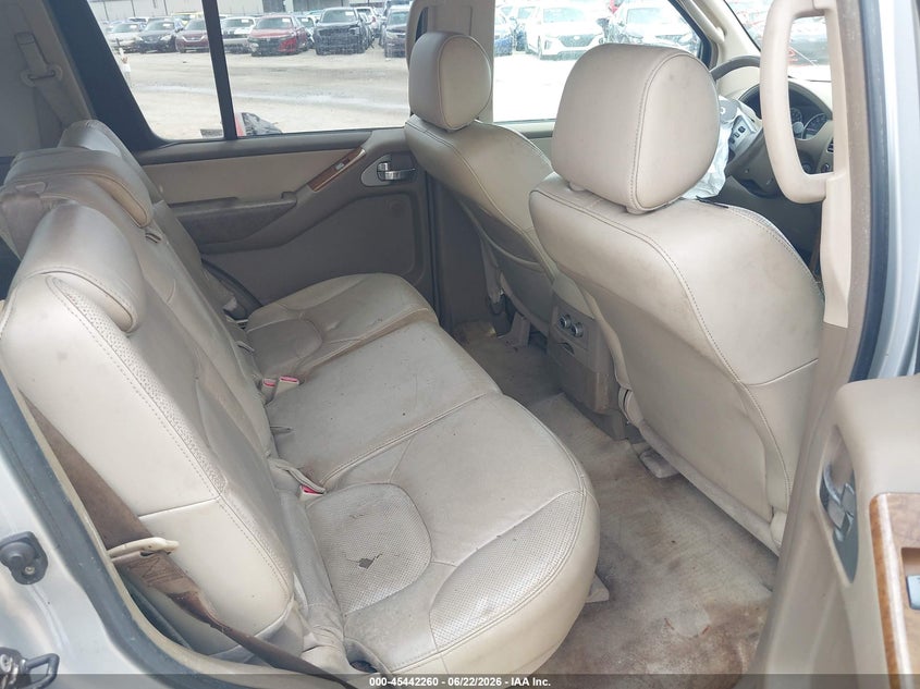 2005 NISSAN PATHFINDER auction photo 8