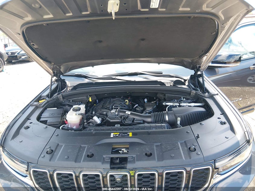 2024 Jeep Grand Cherokee Limited 4X2 VIN: 1C4RJGBG0R8615430 Lot: 45442287