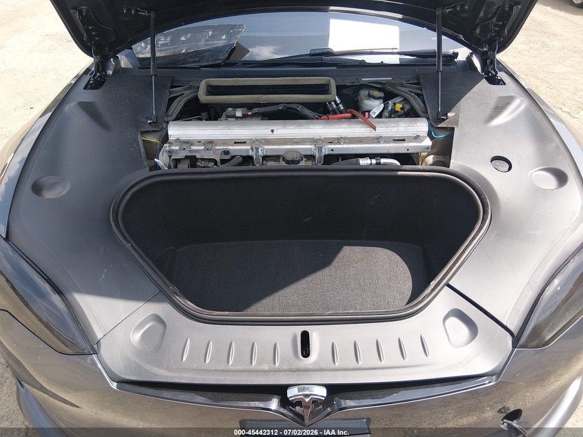 2022 Tesla Model S Dual Motor All-Wheel Drive VIN: 5YJSA1E5XNF484283 Lot: 45442312