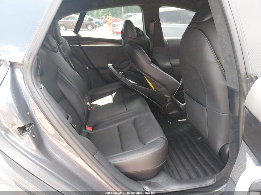 2022 Tesla Model S Dual Motor All-Wheel Drive VIN: 5YJSA1E5XNF484283 Lot: 45442312