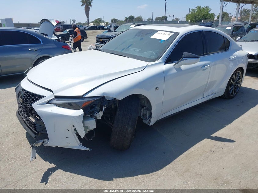 Vin: jthgz1b2xr5077708, lot: 45940479, lexus is 350 f sport 20242