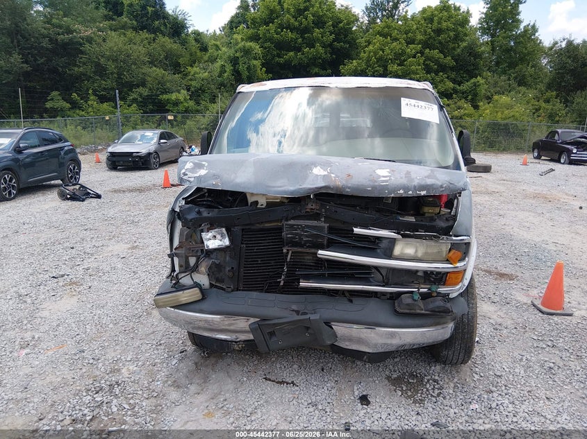 2001 CHEVROLET EXPRESS auction photo 6