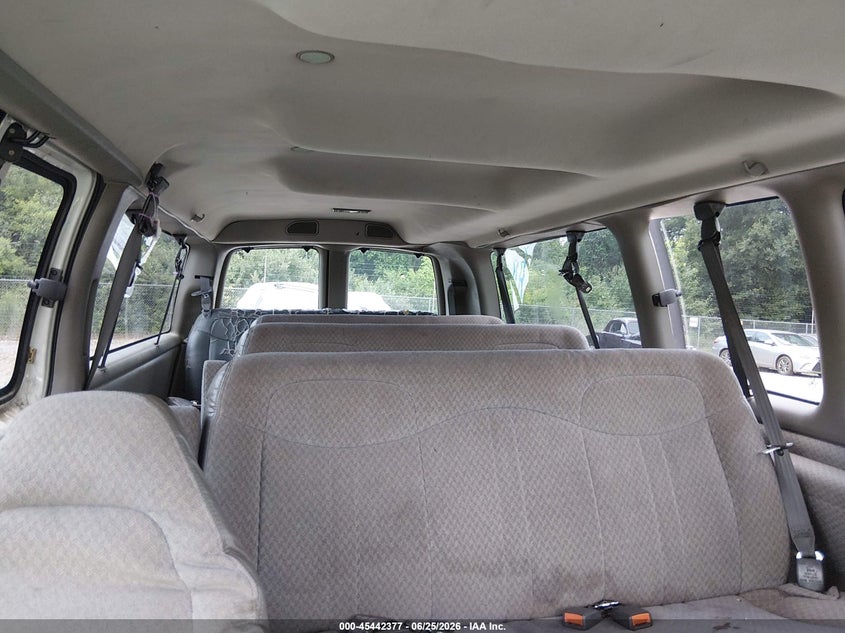 2001 CHEVROLET EXPRESS auction photo 8