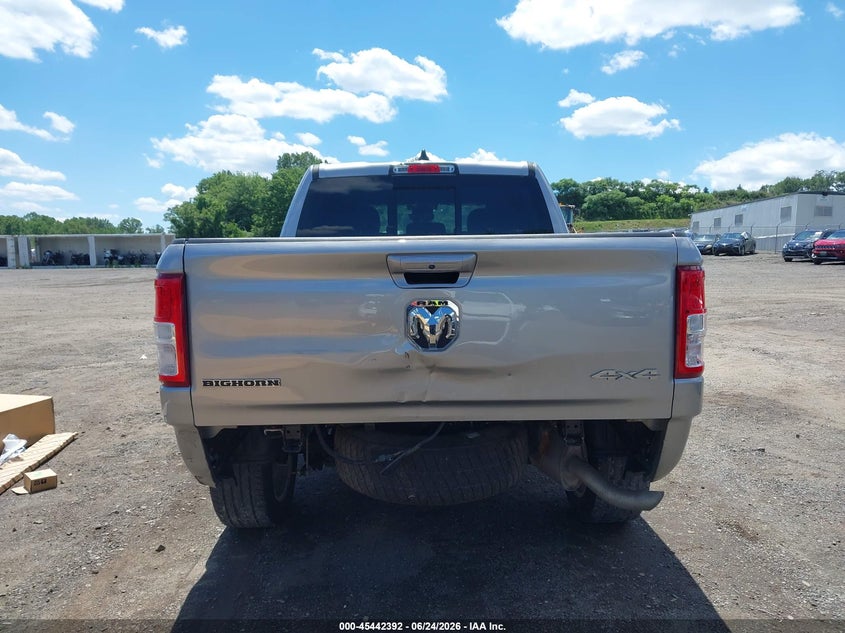 2022 RAM 1500 auction photo 6