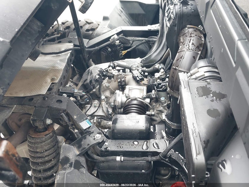 2024 CF MOTO UFORCE auction photo 8