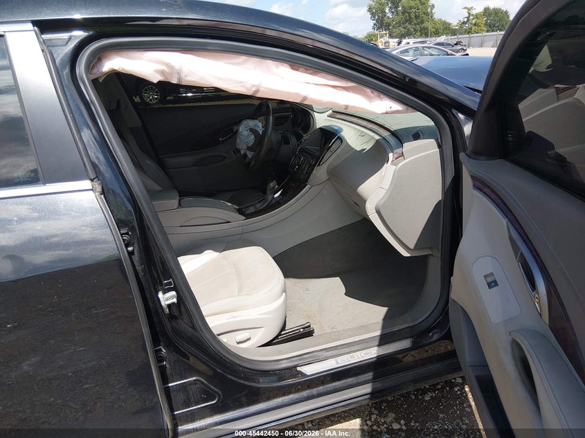 2010 BUICK LACROSSE auction photo 5