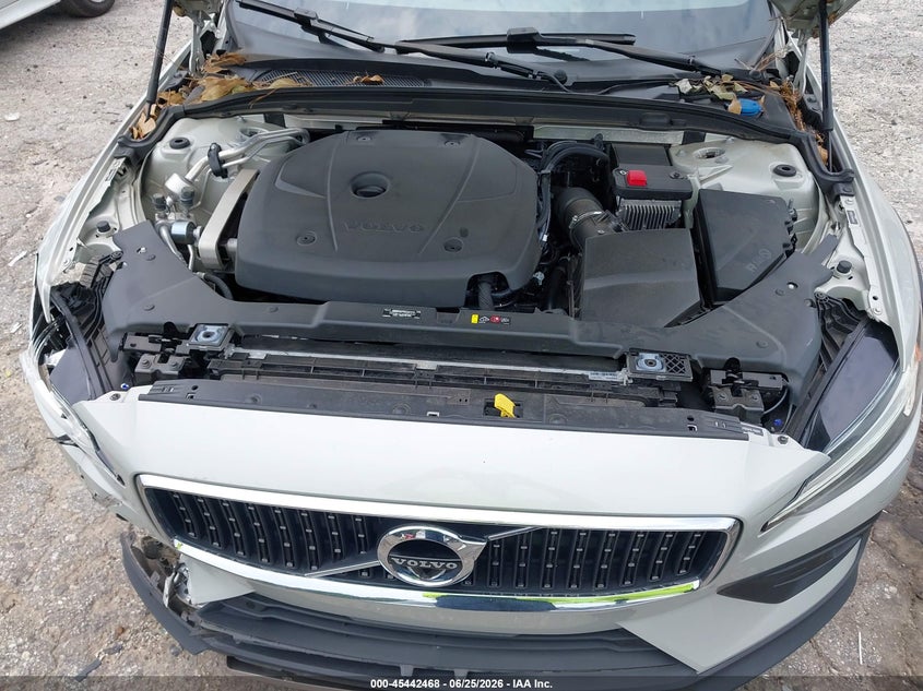 2020 Volvo V60 Cross Country T5 VIN: YV4102WK9L1030876 Lot: 45442468