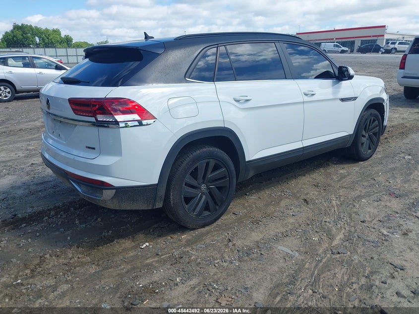 2022 Volkswagen Atlas Cross Sport 2.0T Se W/Technology VIN: 1V2KC2CA6NC209117 Lot: 45442492