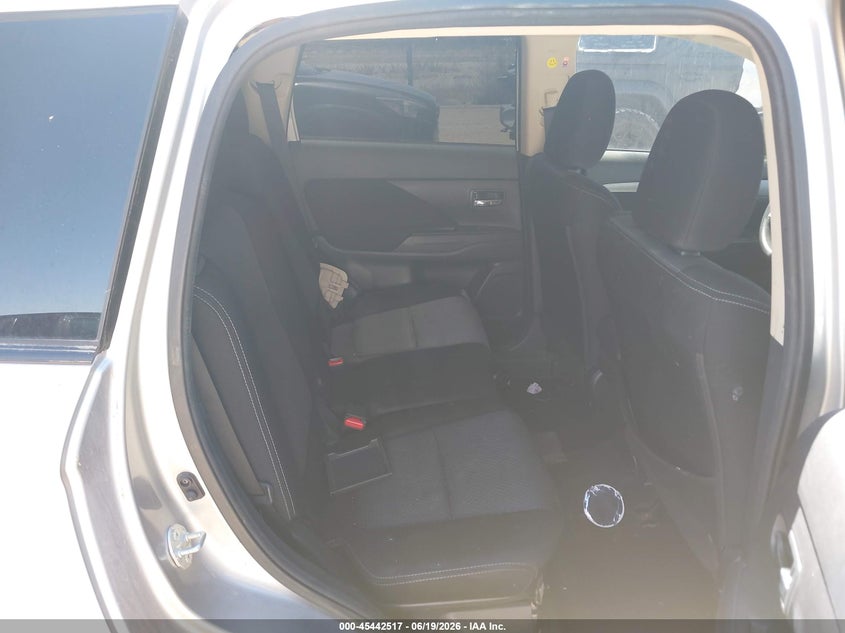 2018 Mitsubishi Outlander Es VIN: JA4AD2A3XJZ054801 Lot: 45442517