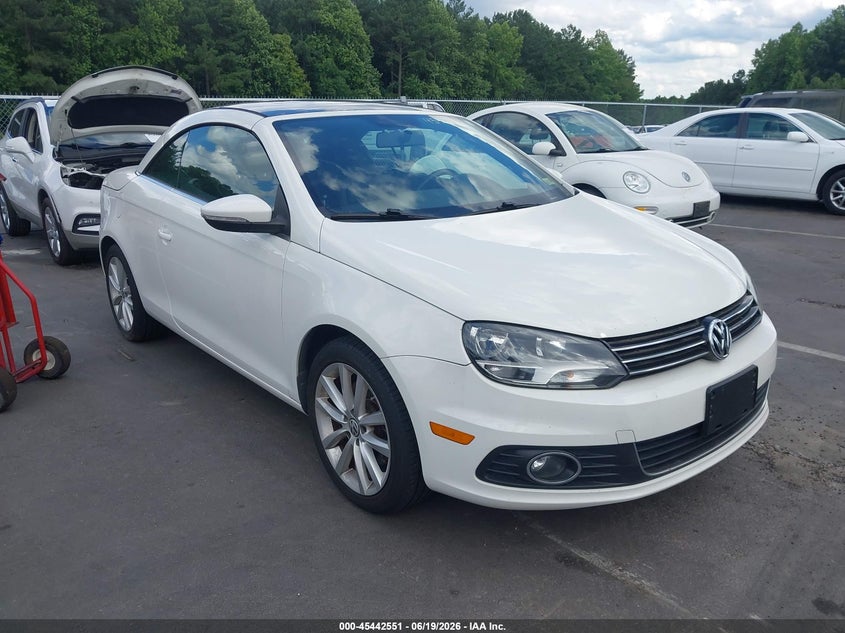 2013 VOLKSWAGEN EOS KOMFORT