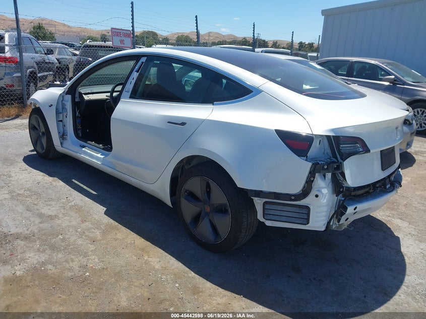 Vin: 5yj3e1ea6kf310096, lot: 45940707, tesla model 3 long range/mid range/standard range/standard range plus 20193