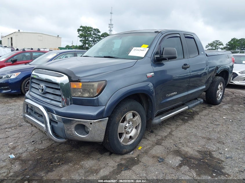 2008 TOYOTA TUNDRA auction photo 2