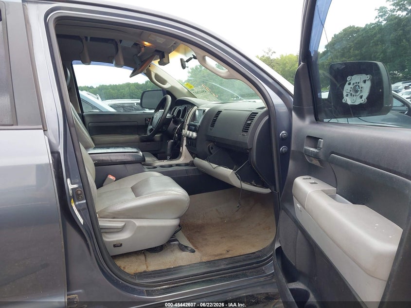 2008 TOYOTA TUNDRA auction photo 5