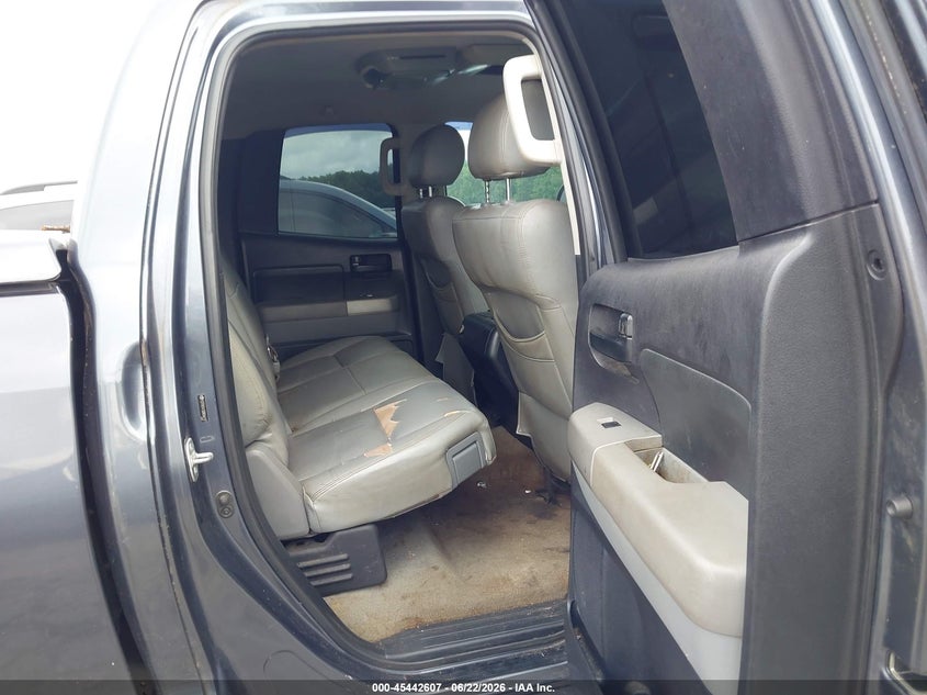 2008 TOYOTA TUNDRA auction photo 8