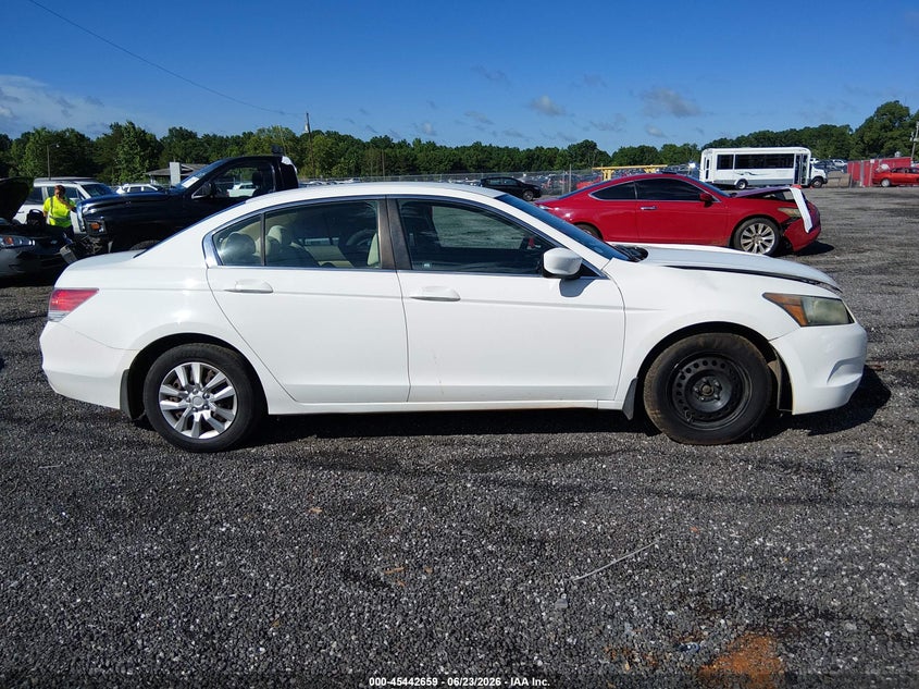 Photo 14 - HONDA ACCORD
