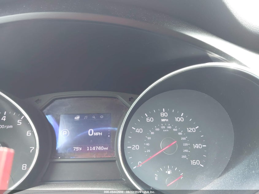 2017 KIA SEDONA auction photo 7