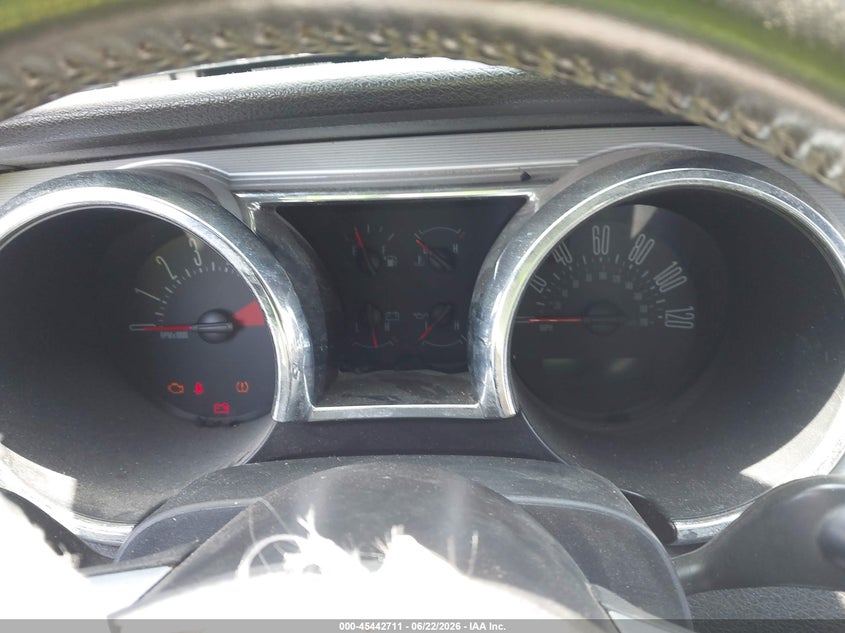 2009 FORD MUSTANG auction photo 7