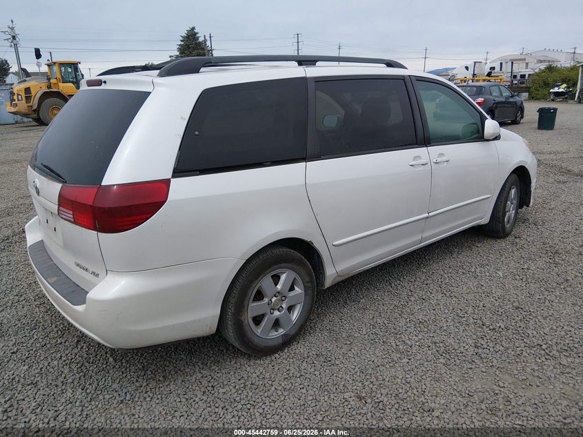 AtlanticExpress - Toyota Sienna