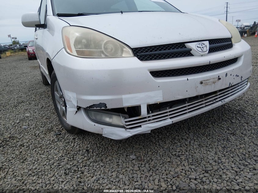 AtlanticExpress - Toyota Sienna
