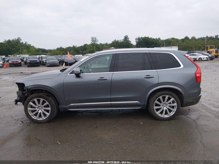 VOLVO XC90 - zdjecie 14