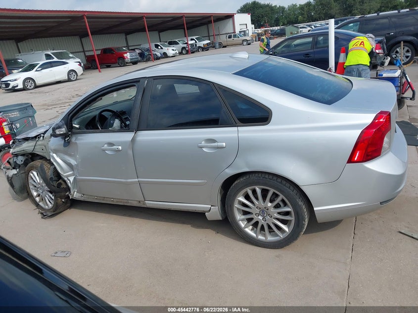 2009 Volvo S40 2.4I VIN: YV1MS382492447798 Lot: 45442776
