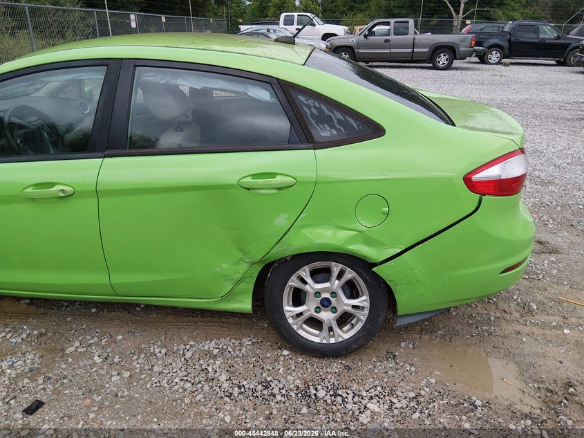 2014 FORD FIESTA auction photo 6