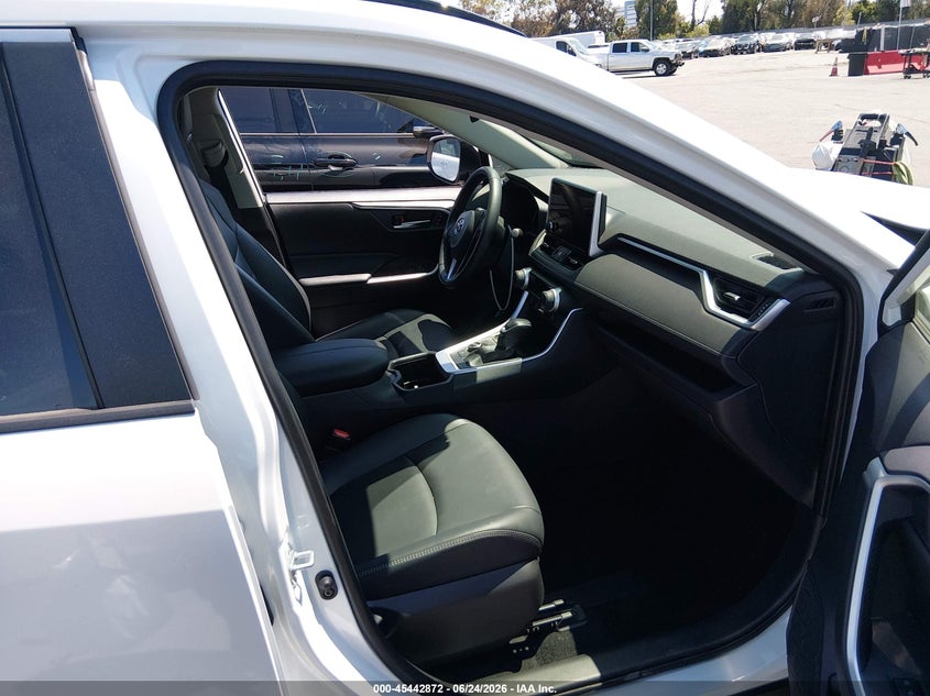2024 TOYOTA RAV4 HYBRID auction photo 5