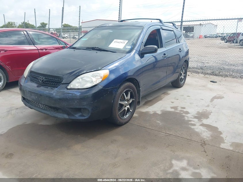 2T1KR32E58C694677 2008 Toyota Matrix photo 1
