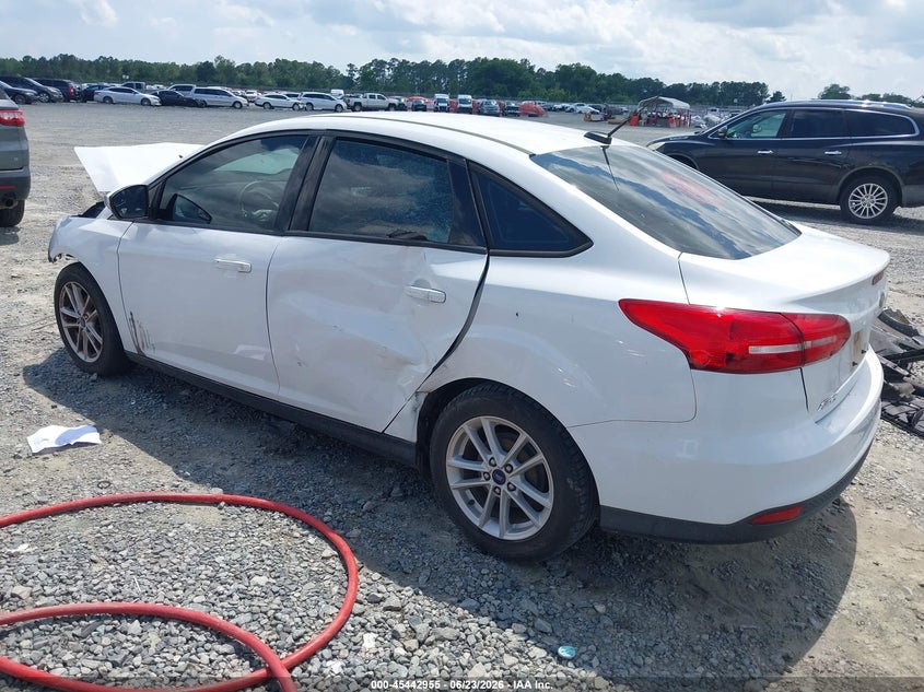 Vin: 1fadp3f2xhl287001, lot: 45941064, ford focus se 20173