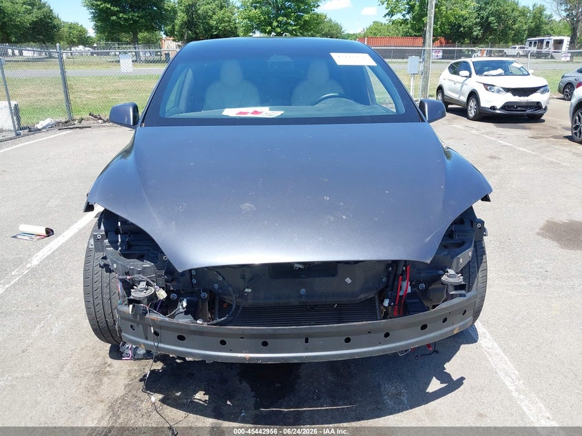 2020 Tesla Model X Long Range Dual Motor All-Wheel Drive/Long Range Plus Dual Motor All-Wheel Drive VIN: 5YJXCDE29LF299159 Lot: 45442956
