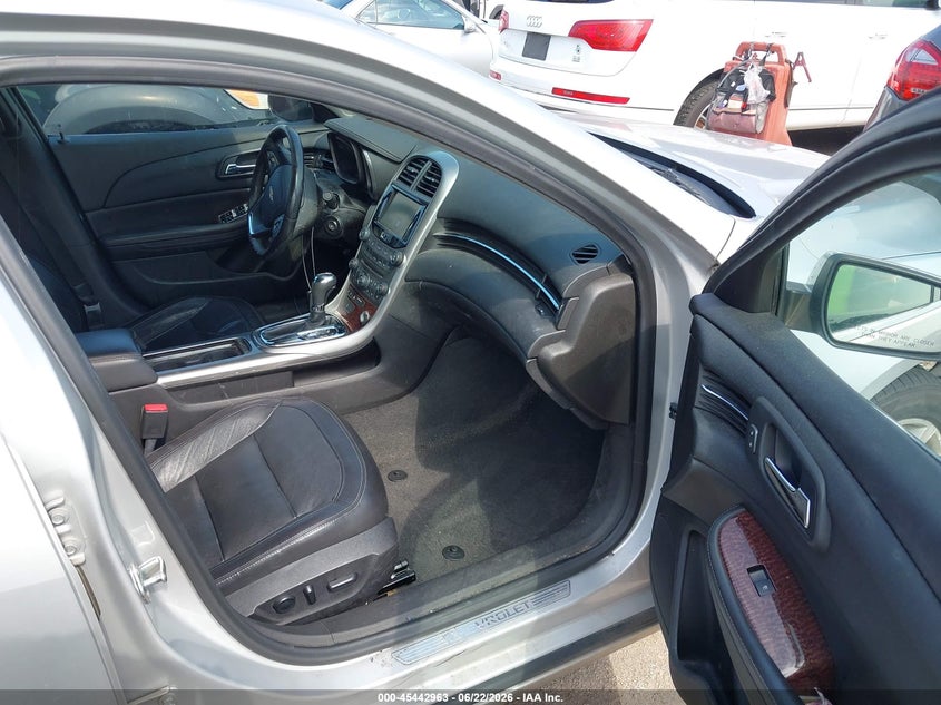 2013 CHEVROLET MALIBU auction photo 5