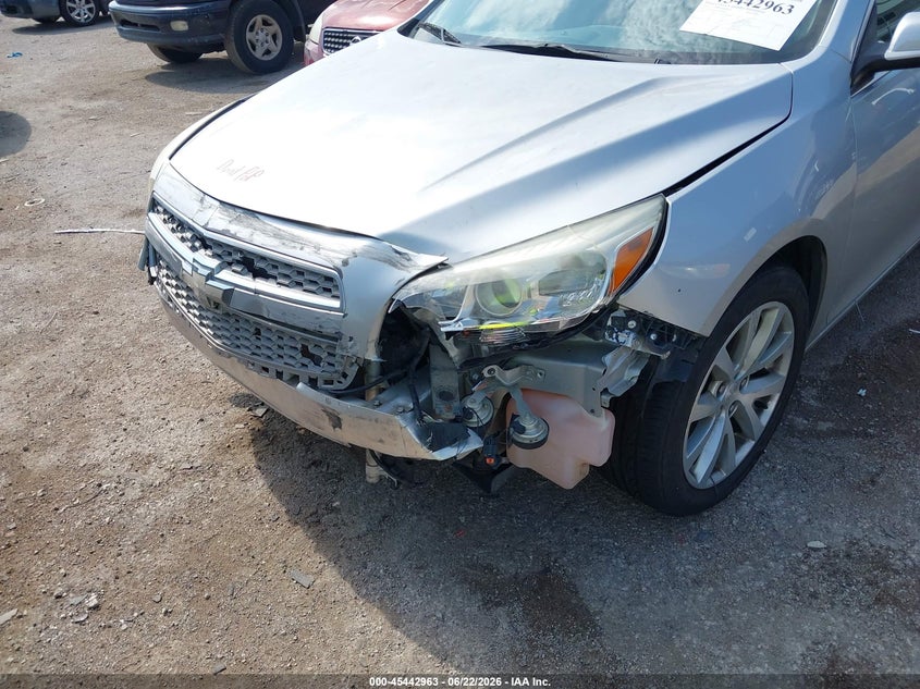2013 CHEVROLET MALIBU auction photo 6